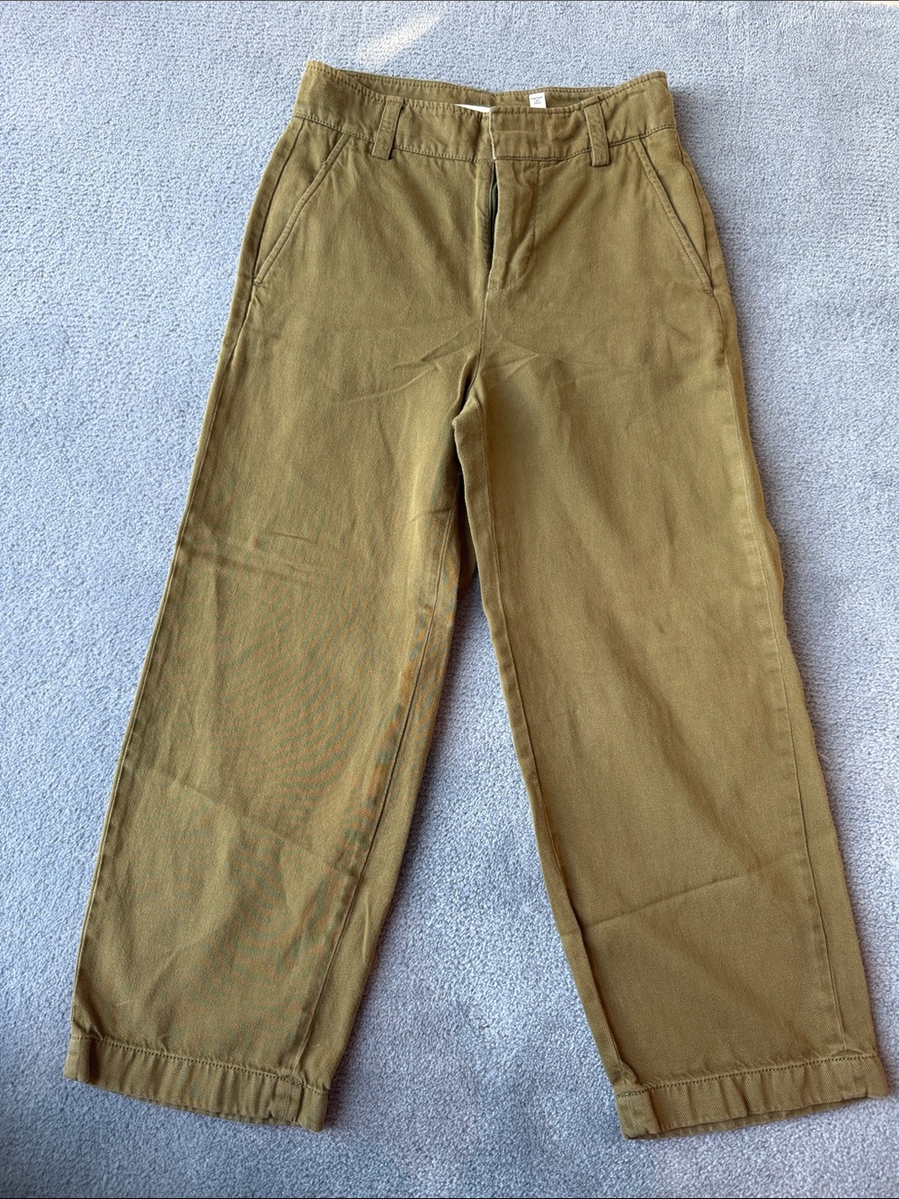 Vince Olive Cropped Straight-Leg Pants